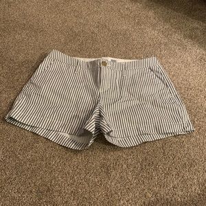 Old Navy pinstriped shorts NWOT